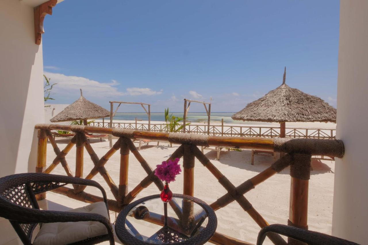 Isla Bonita Zanzibar Beach Resort Matemwe  Exterior foto